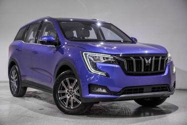 2023 Mahindra XUV700 AX7L