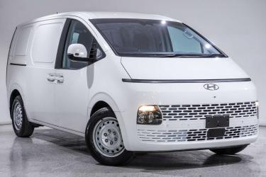 2022 Hyundai STARIA LOAD 