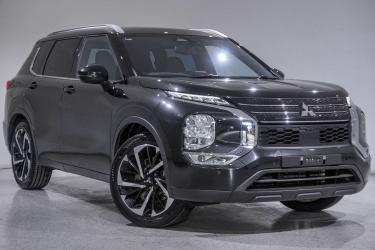2023 Mitsubishi Outlander Exceed Tourer