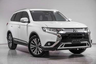 2020 Mitsubishi Outlander LS