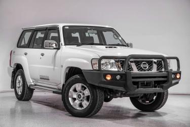 2015 Nissan Patrol ST