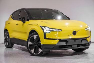 2024 Volvo EX30 Single Motor Extended Range Ultra