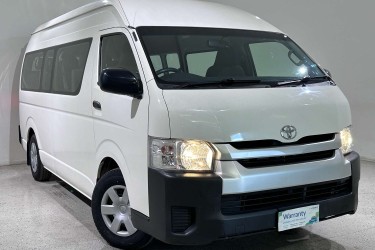 2018 Toyota Hiace Commuter