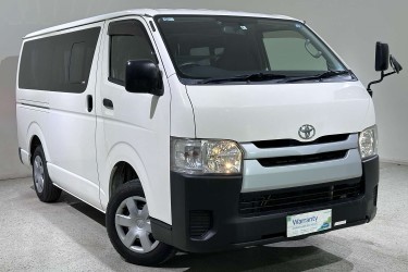 2015 Toyota Hiace DX