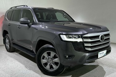 2022 Toyota Landcruiser VX