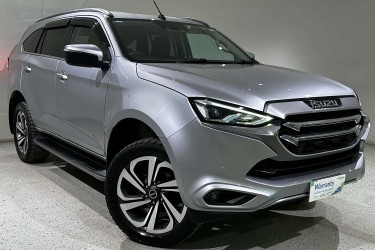2022 Isuzu MU-X LS-T