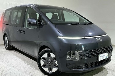 2021 Hyundai STARIA Highlander