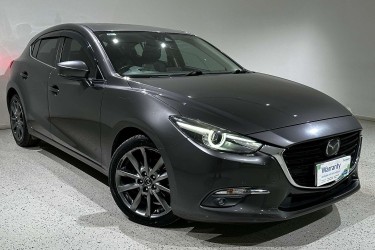 2017 Mazda 3 SP25 Astina