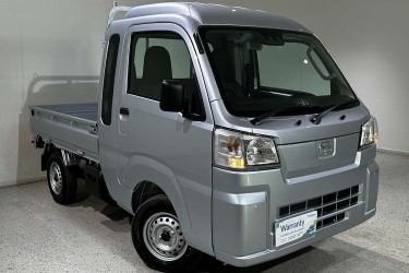 2024 Daihatsu Hi-Jet 