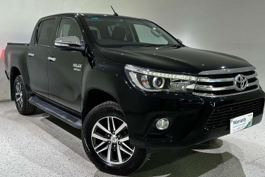2017 Toyota Hilux SR5